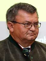   Valentin Warga